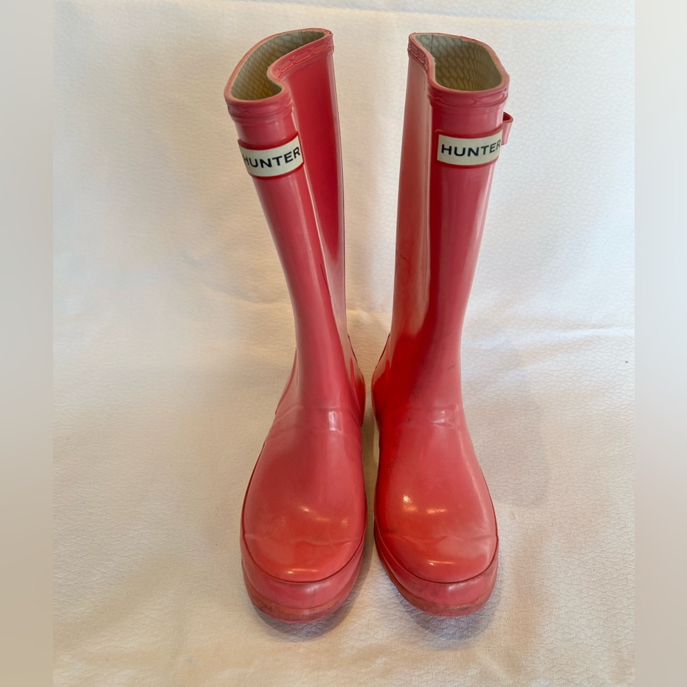 Hunter boots, pink size one